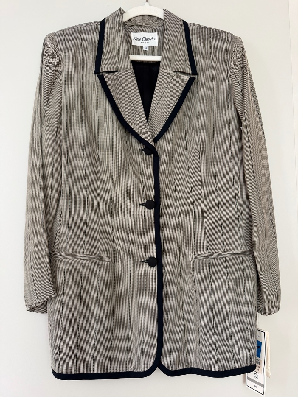 NWT Vintage Gray Blazer with Black Trim